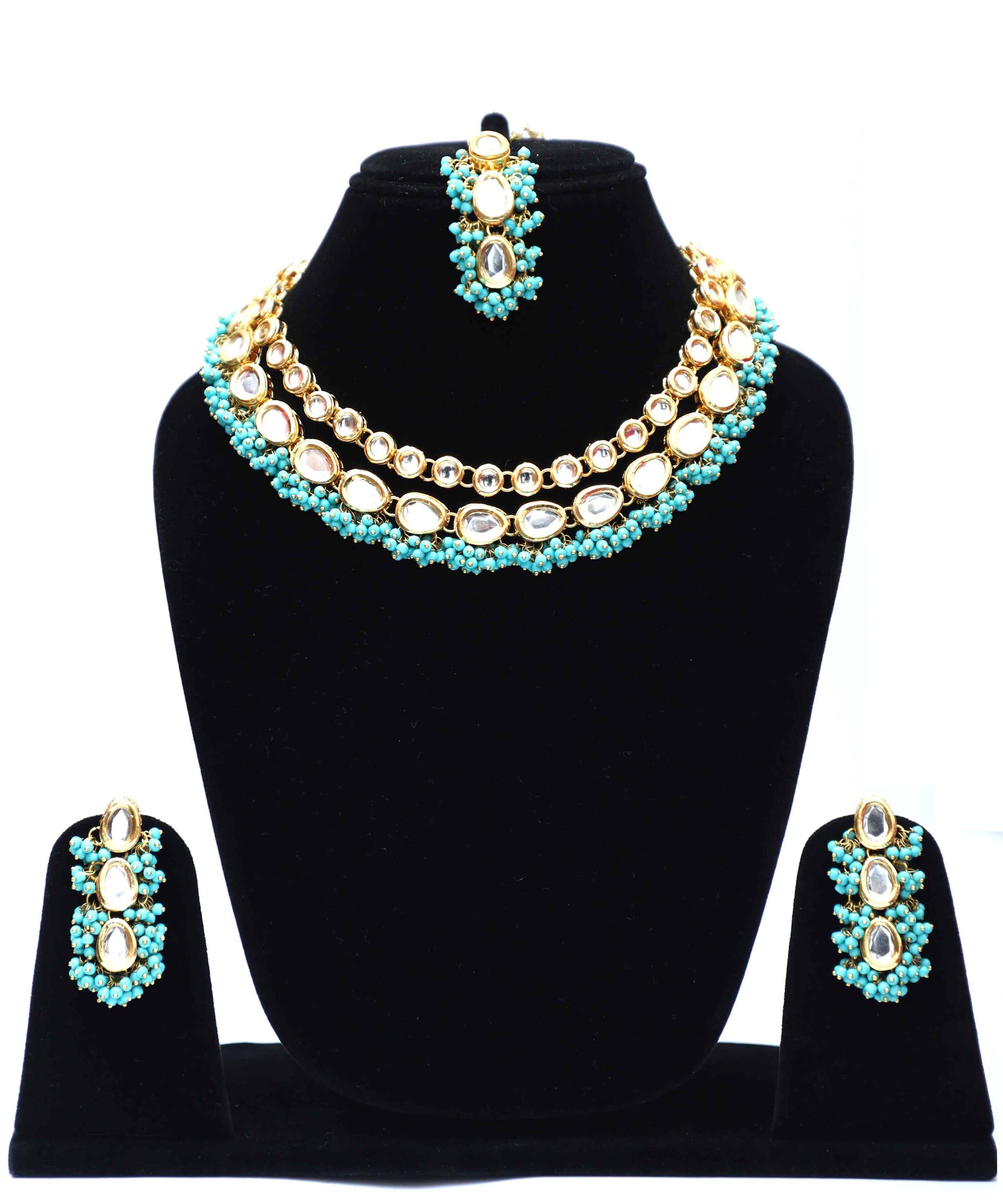 Kundan Choker Set with Firoji Beads