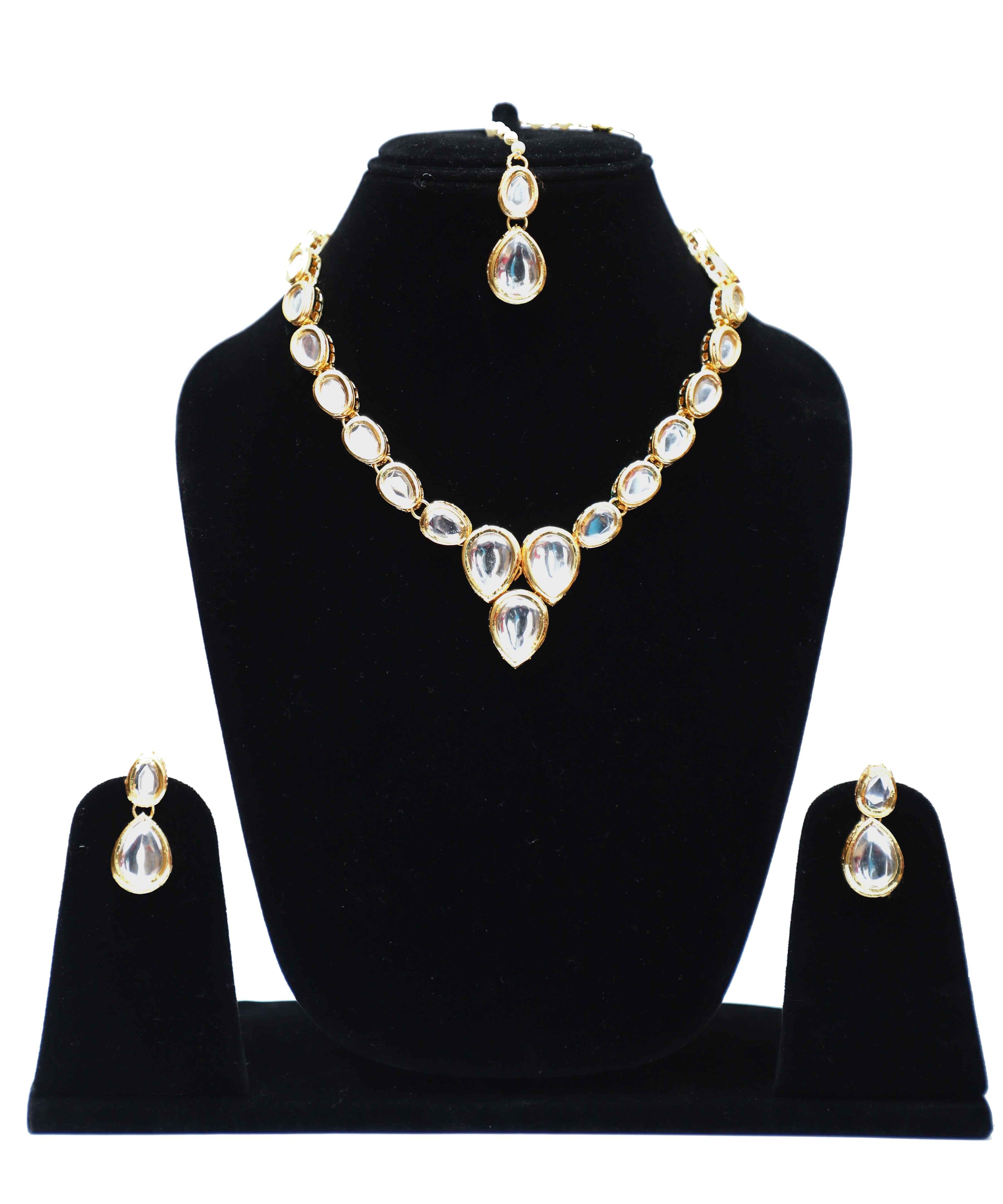 Kundan Necklace Set