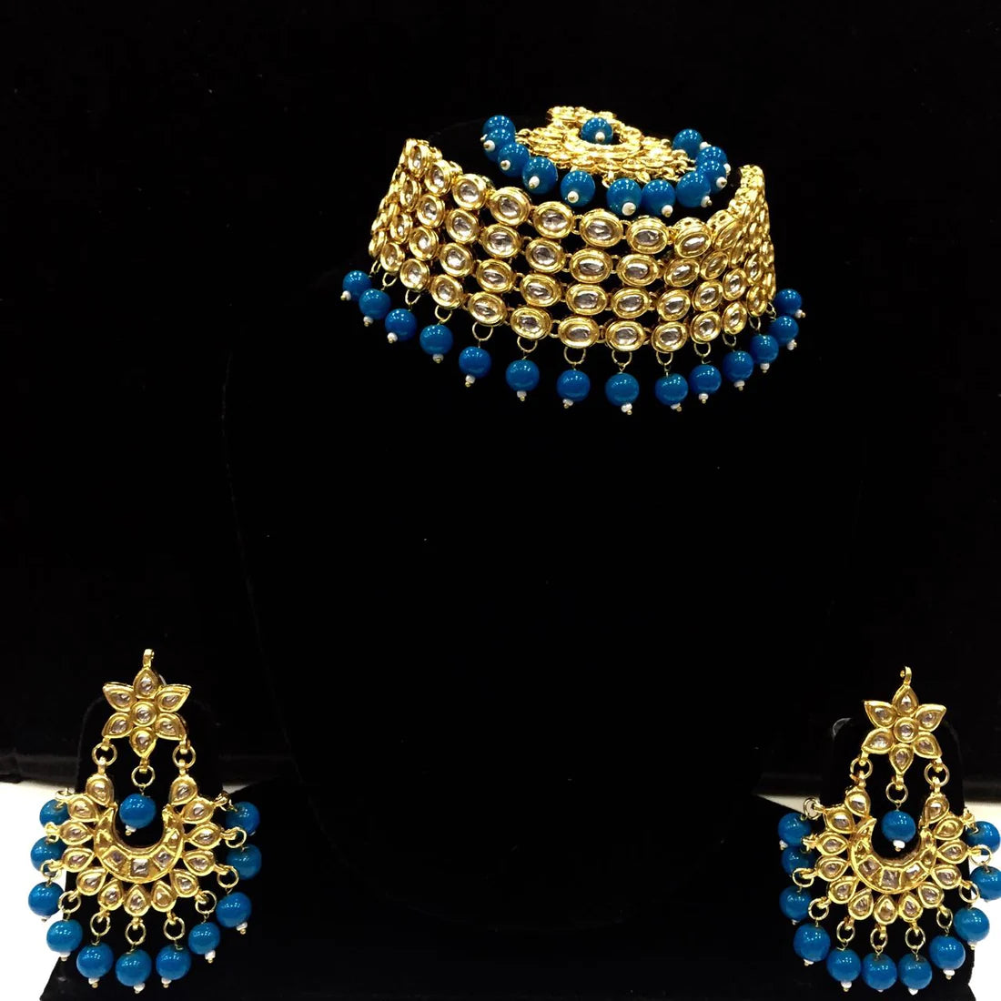Kundan Necklace Set With Earring & Maang Tikka - Aqua