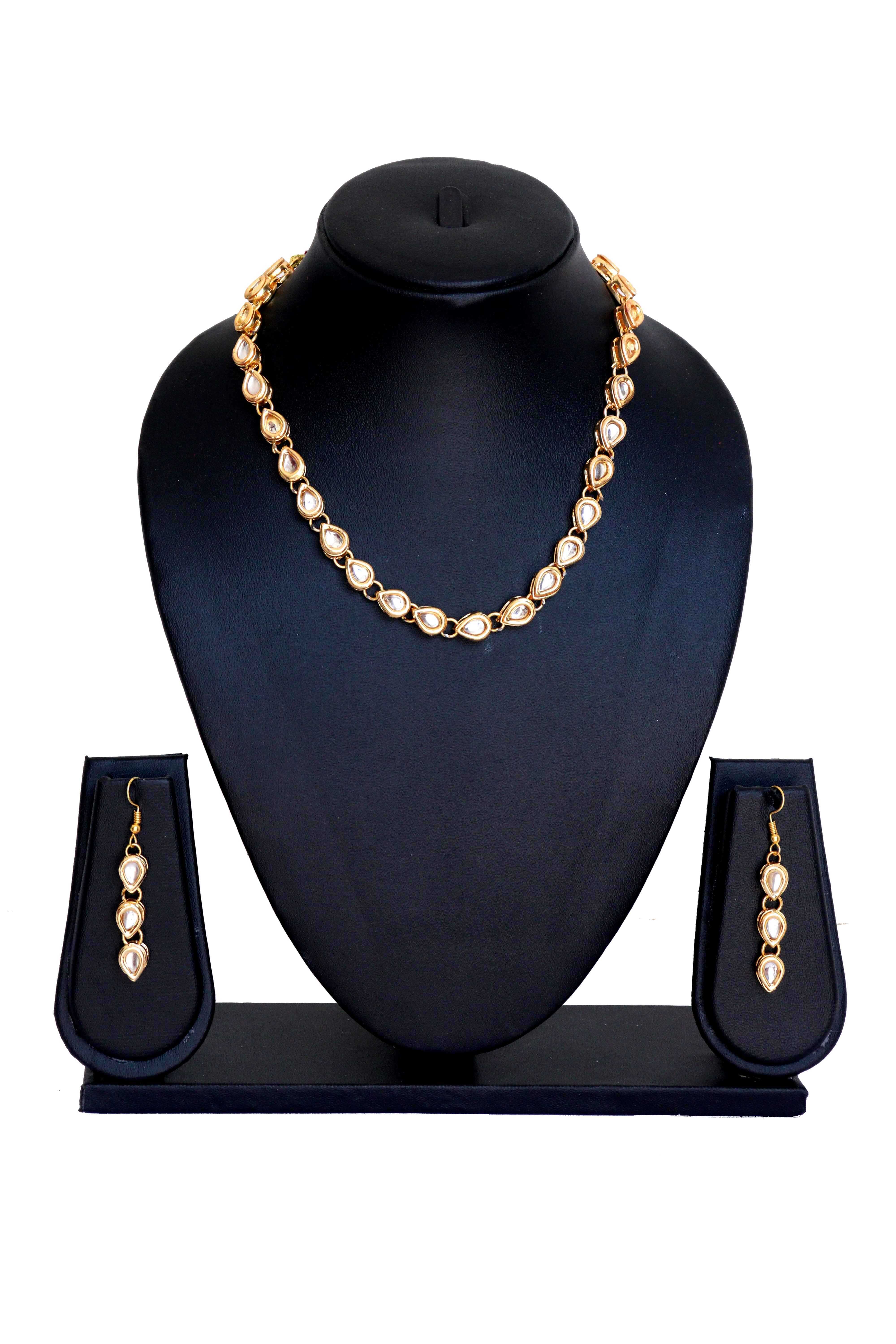 Kundan Choker Chain Set